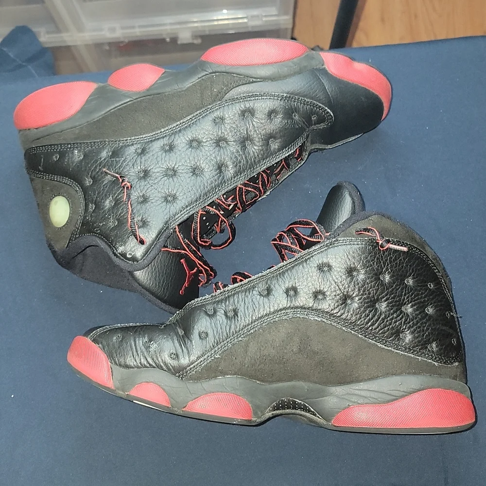 Air Jordan 13 "Dirty Bred" - Picture 3 of 6